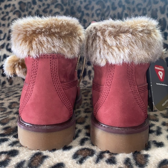 Timberland Boots Girls Size 3 Burgundy Boot Fur Timberland A1U5A Water Resistant - Picture 7 of 16